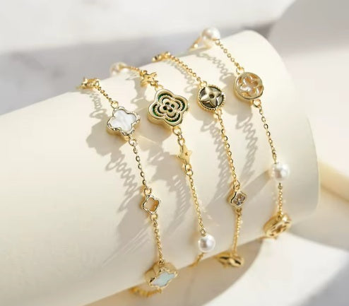 Four Leaf Clover Shell Pearl Bracelet – 14K Gold Plated 925 Silver i flera olika design