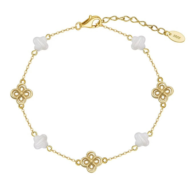 Four Leaf Clover Shell Pearl Bracelet – 14K Gold Plated 925 Silver i flera olika design